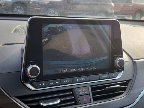 Certified 2023 Nissan Altima 2.5 SV image 18