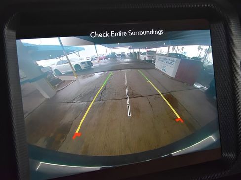 Used 2021 Jeep Wrangler Unlimited Sahara image 18