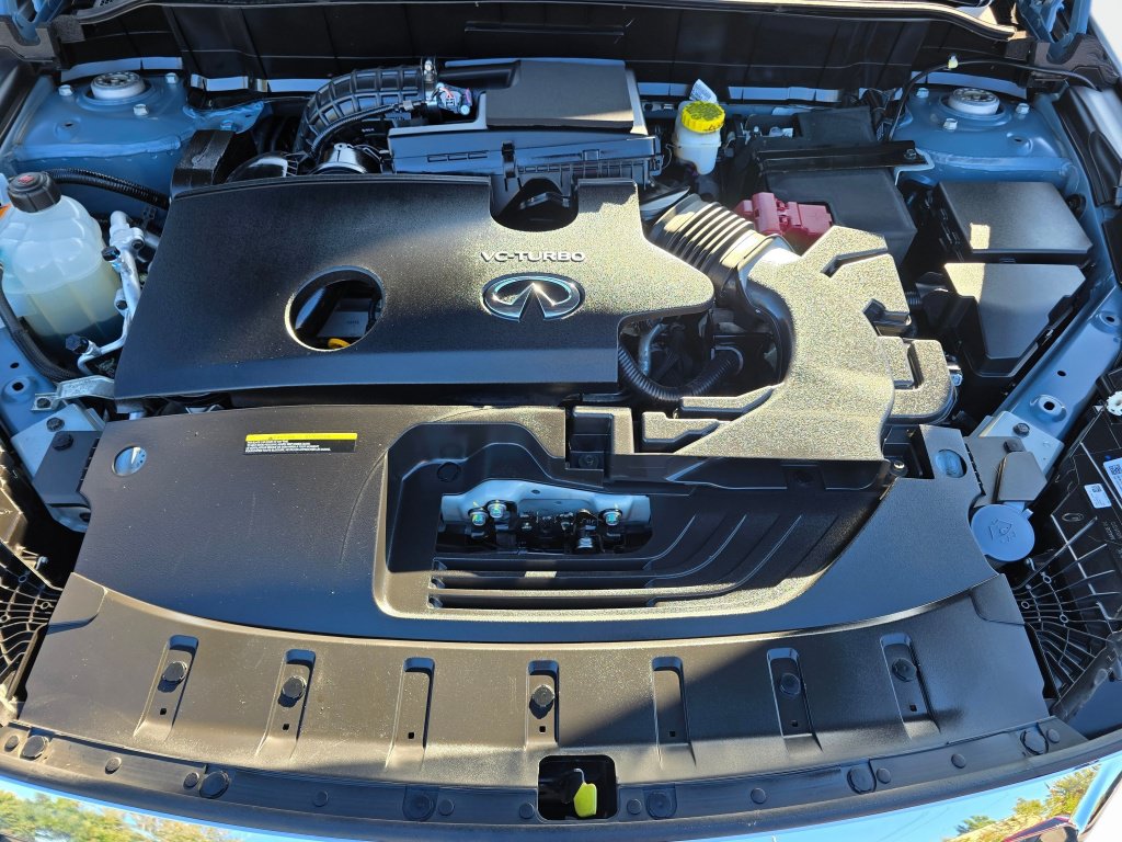 Used 2023 INFINITI QX55 Sensory w/ Lighting Package AWD/4WD image 10