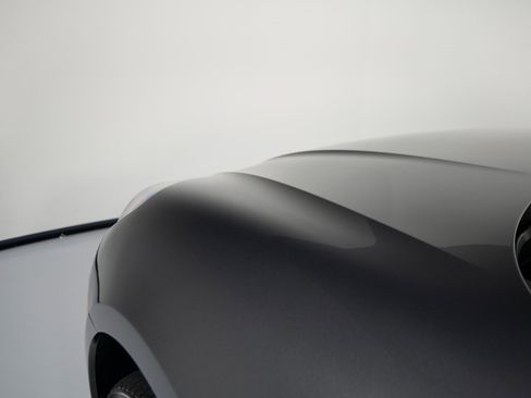 Certified 2025 Porsche Macan image 38