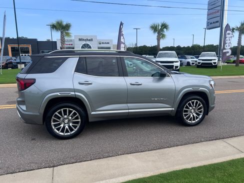 Used 2026 GMC Terrain Denali w/ LPO, Floor Liner Package AWD/4WD image 5