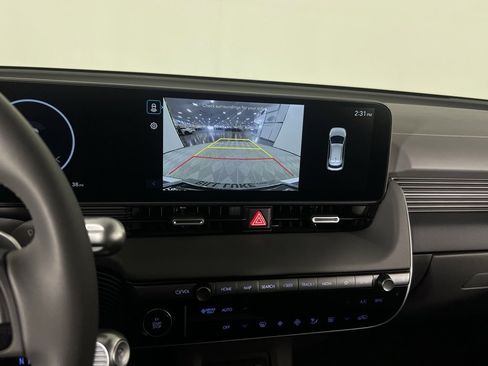 Used 2025 Hyundai Ioniq 5 SEL image 19