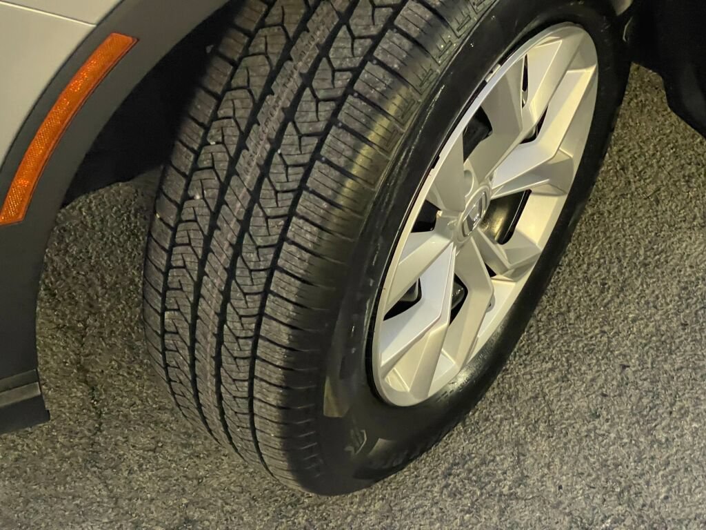 Used 2024 Honda CR-V LX image 33