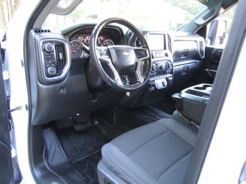 Used 2022 Chevrolet Silverado 2500 LT w/ Fleet Comfort Package AWD/4WD image 13