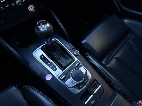 Used 2019 Audi RS 3 AWD/4WD image 23