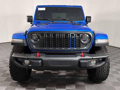 Used 2026 Jeep Wrangler Rubicon AWD/4WD image 5