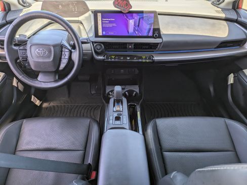 Used 2023 Toyota Prius Limited image 15
