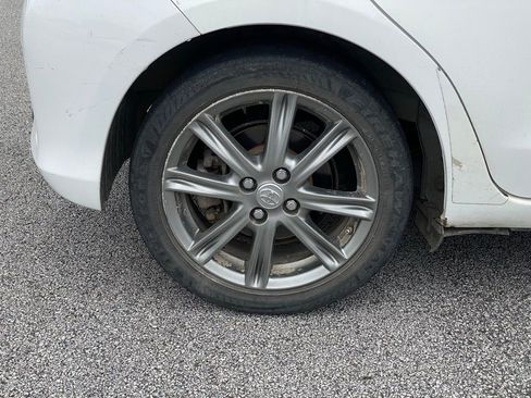 Used 2014 Toyota Yaris SE FWD image 9