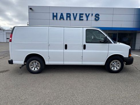 Used 2013 Chevrolet Express 1500 image 6