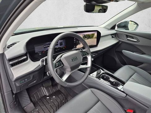 New 2026 Audi Q3 quattro 2.0T AWD/4WD image 3
