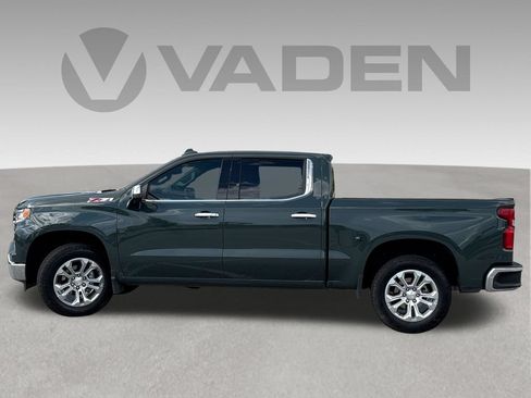 Used 2025 Chevrolet Silverado 1500 LTZ w/ Z71 Off-Road Package AWD/4WD image 18