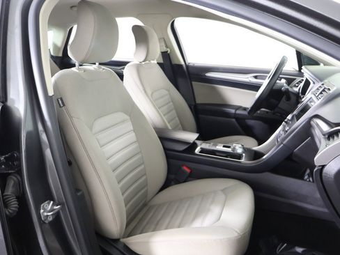 Used 2019 Ford Fusion S image 30