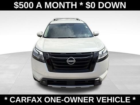 Used 2023 Nissan Pathfinder SL w/ Lighting Package (N92) AWD/4WD image 9
