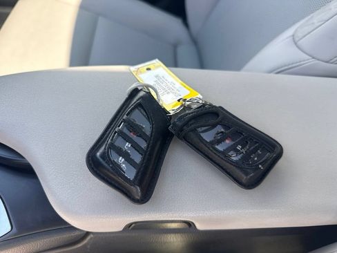 Used 2020 Lexus UX 200 w/ Premium Package FWD image 22