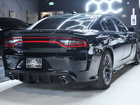 Used 2021 Dodge Charger Scat Pack RWD image 11