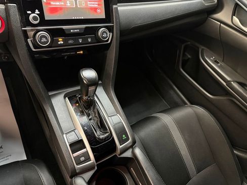 Used 2019 Honda Civic Sport image 15