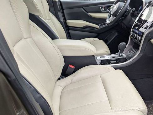 Used 2022 Subaru Ascent Limited w/ Technology Package image 29