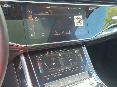 Certified 2023 Audi Q7 3.0T Premium Plus w/ Premium Plus Package AWD/4WD image 14