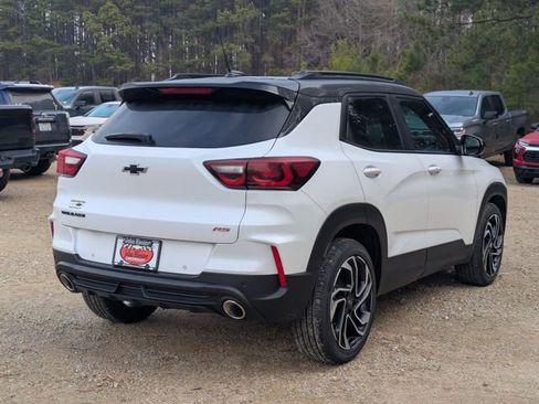 New 2026 Chevrolet TrailBlazer RS w/ Convenience Package image 2