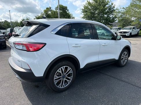 Used 2022 Ford Escape SEL AWD/4WD image 3