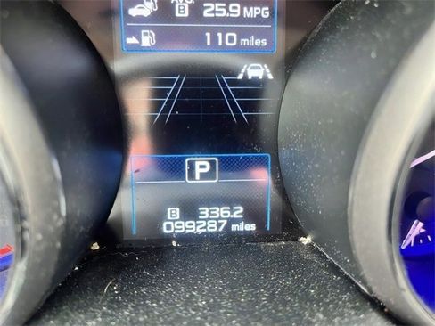 Used 2018 Subaru Outback 3.6R Limited image 17