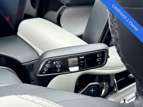 Used 2025 Lincoln Aviator Reserve w/ Jet Appearance Package AWD/4WD image 33