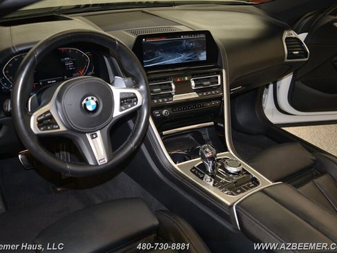 Used 2022 BMW 840i Convertible w/ Driving Assistance Package image 14