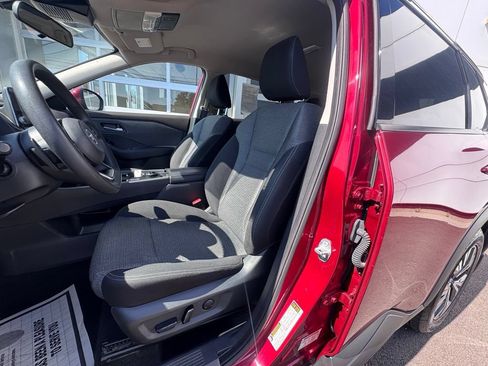 Used 2021 Nissan Rogue SV AWD/4WD image 10
