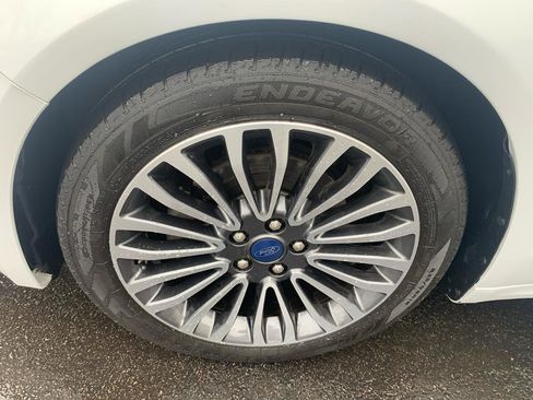 Used 2017 Ford Fusion Titanium image 29