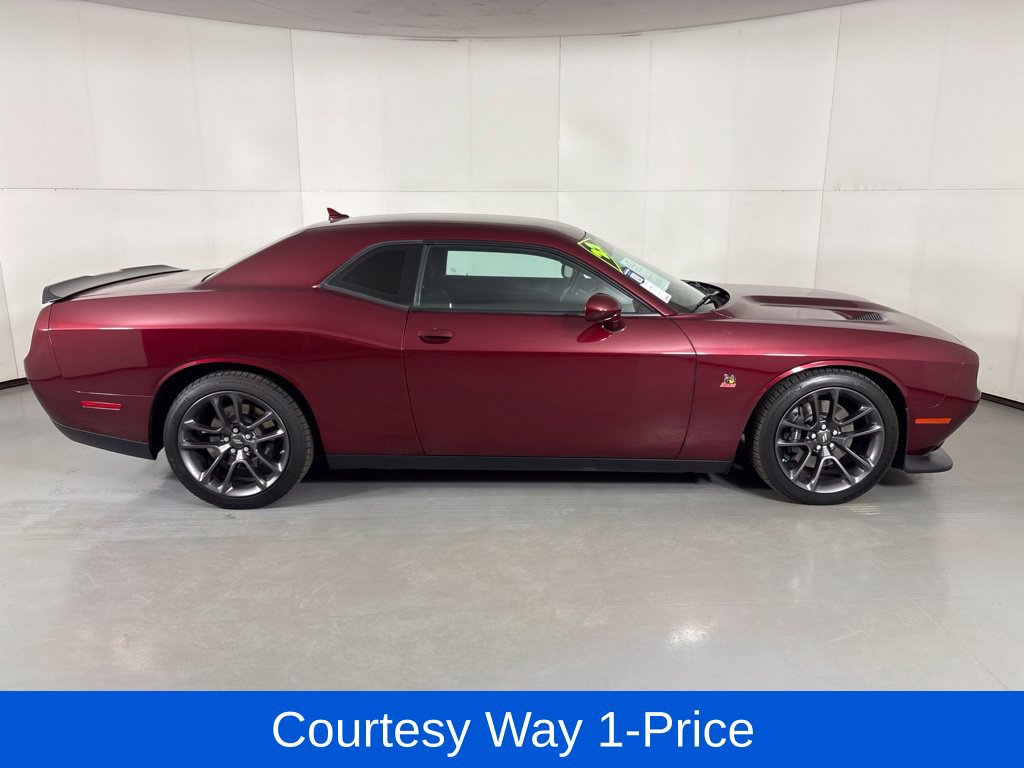 Used 2023 Dodge Challenger R/T Scat Pack RWD image 12