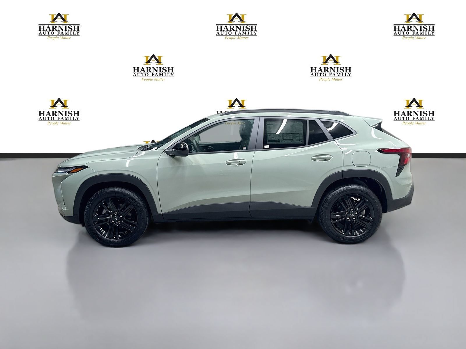 New 2026 Chevrolet Trax ACTIV w/ Sunroof Package FWD image 9