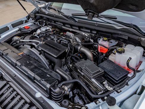 Used 2026 GMC Sierra 3500 Denali Ultimate image 39