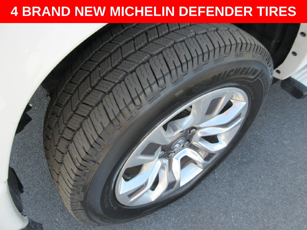 Used 2021 RAM 1500 Limited w/ Off Road Group AWD/4WD image 2