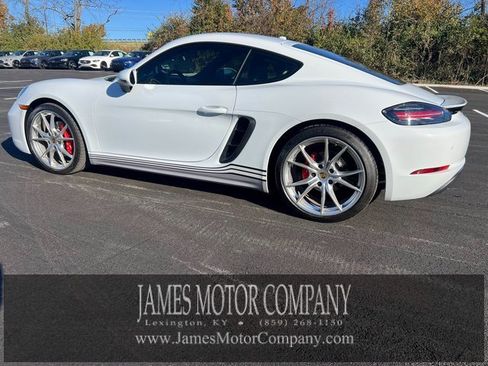 Used 2022 Porsche 718 Cayman S image 2