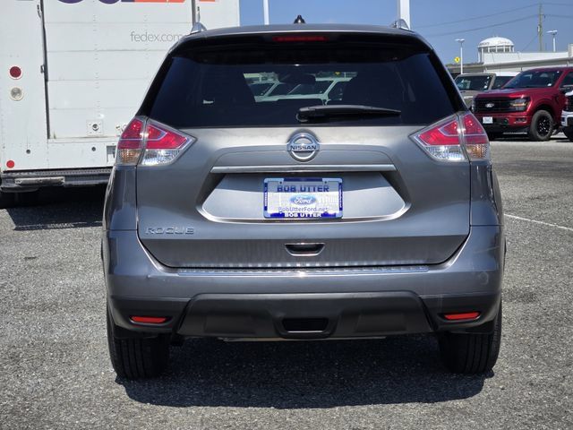 Used 2016 Nissan Rogue S w/ Appearance Package FWD image 6