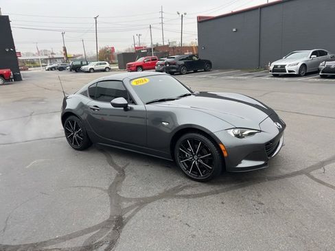 Used 2024 MAZDA MX-5 Miata RF Grand Touring image 2