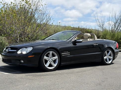 Used 2005 Mercedes-Benz SL 500 image 2