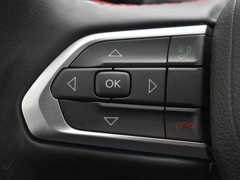 Used 2022 Jeep Compass Trailhawk w/ Trailhawk Convenience Group image 21