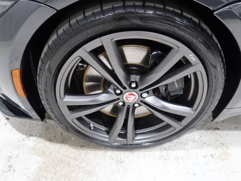 Used 2023 Jaguar F-TYPE R AWD/4WD image 10