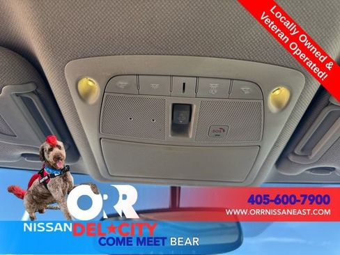 Used 2017 Nissan Sentra SR w/ SR Premium Technology Package image 27