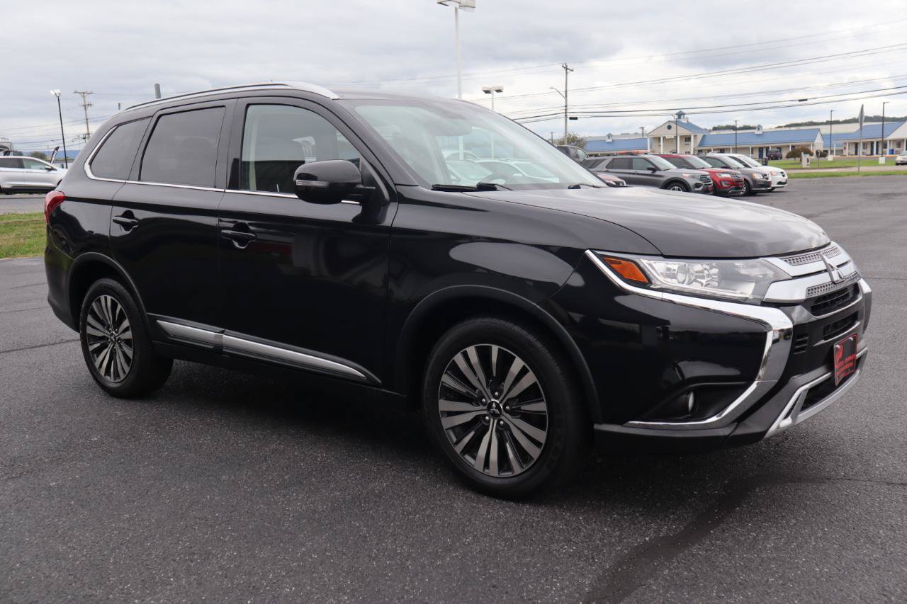Used 2019 Mitsubishi Outlander SEL AWD/4WD image 6