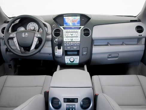 Used 2010 Honda Pilot EX-L image 5