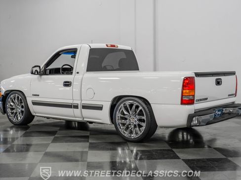 Used 2000 Chevrolet Silverado 1500 LS image 6