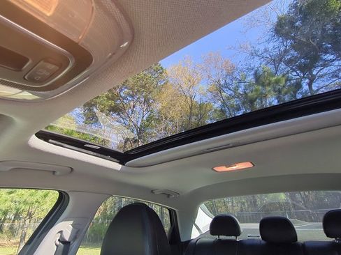 Certified 2023 Hyundai Elantra Limited image 20