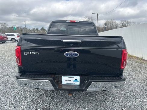 Used 2017 Ford F150 Lariat image 4