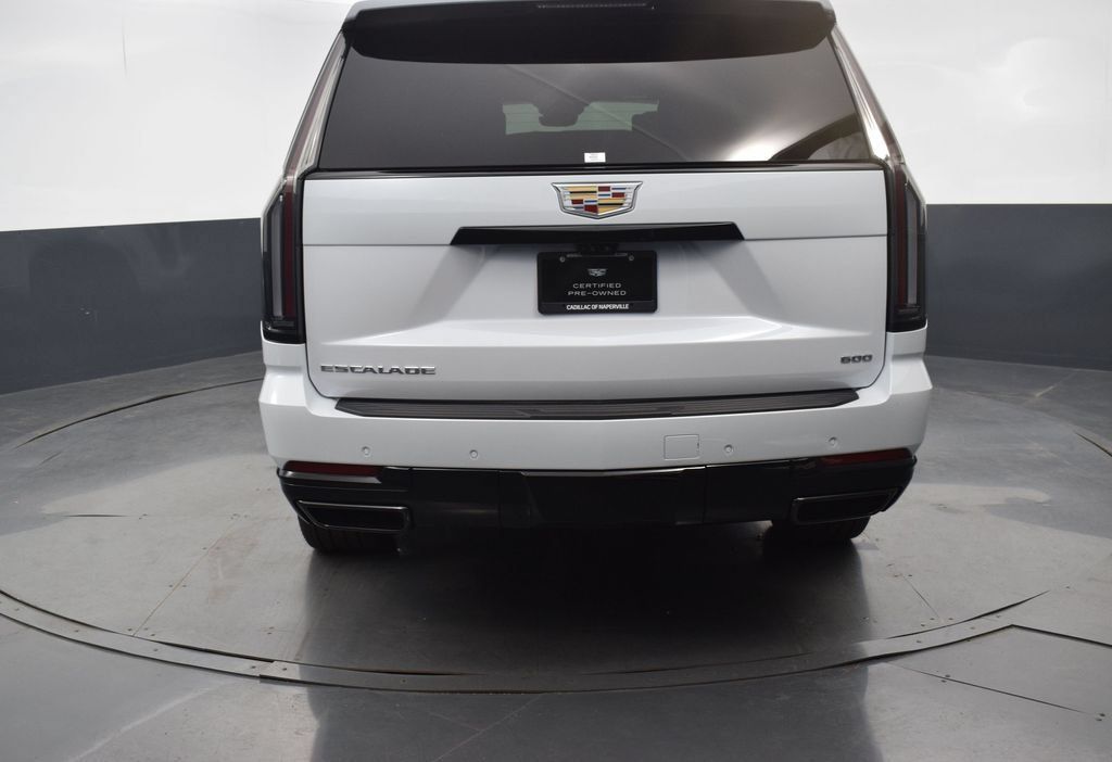 Certified 2026 Cadillac Escalade ESV Sport w/ Touring Package AWD/4WD image 5