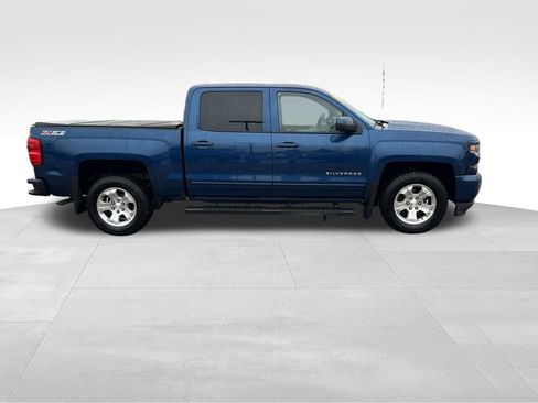 Used 2017 Chevrolet Silverado 1500 LT w/ All Star Edition image 7