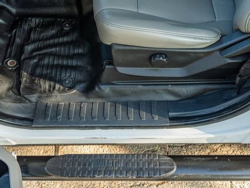 Used 2022 Ford F250 XL w/ Power Equipment Group image 17