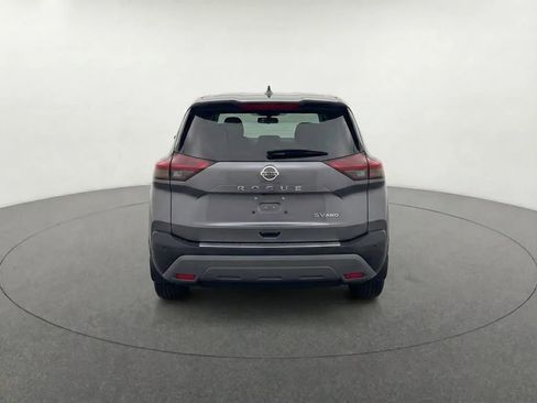 Used 2021 Nissan Rogue SV image 7