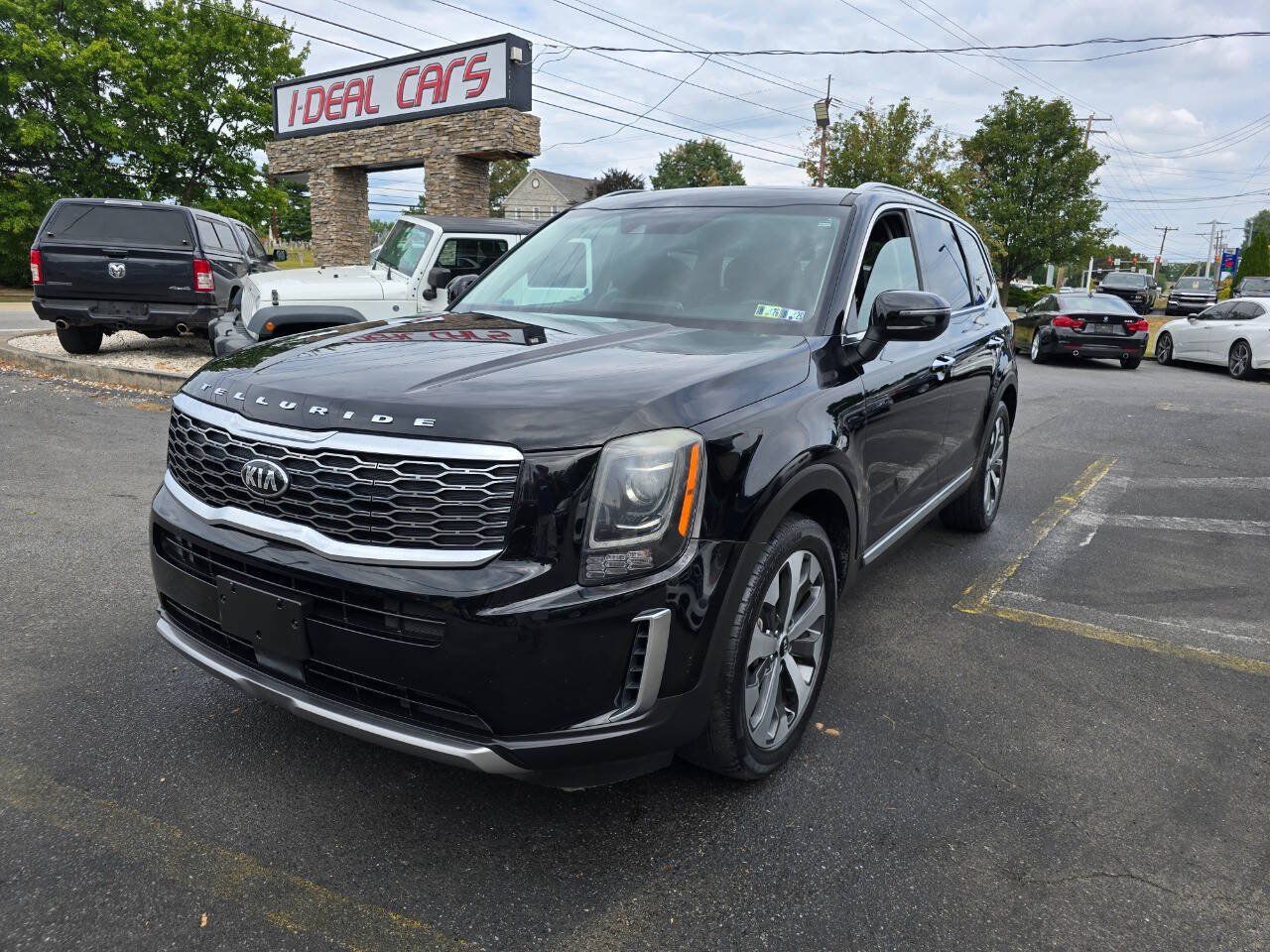 Used 2020 Kia Telluride S w/ S 8 Passenger Seating Package AWD/4WD image 7